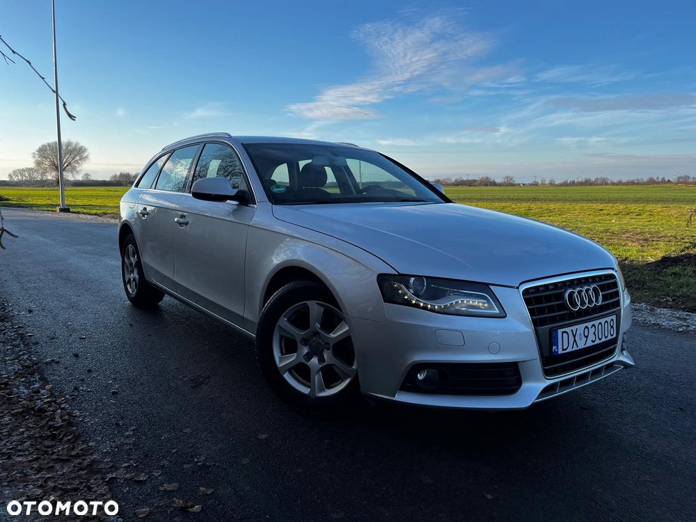 Audi A4 Avant - 1