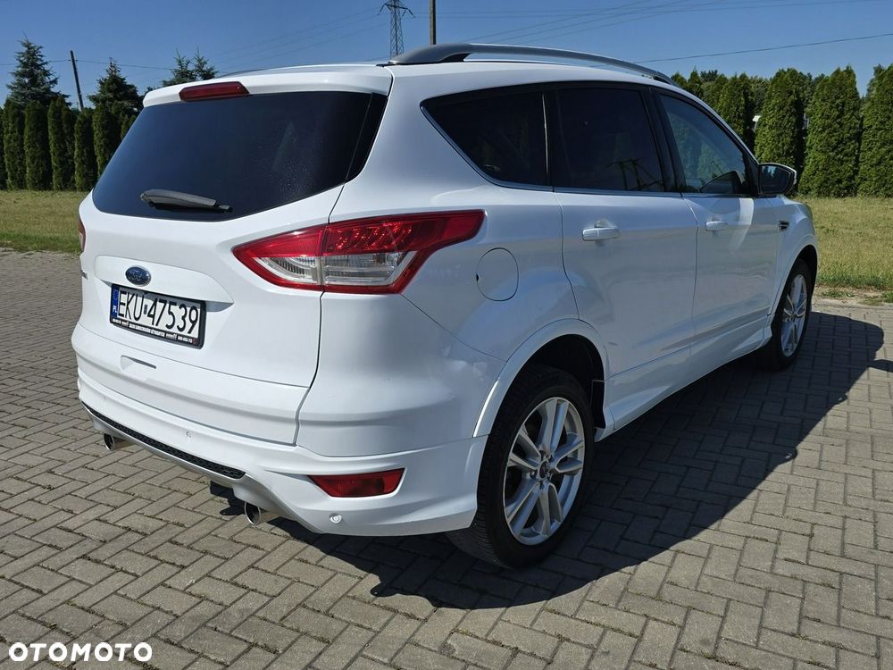 Ford Kuga - 10