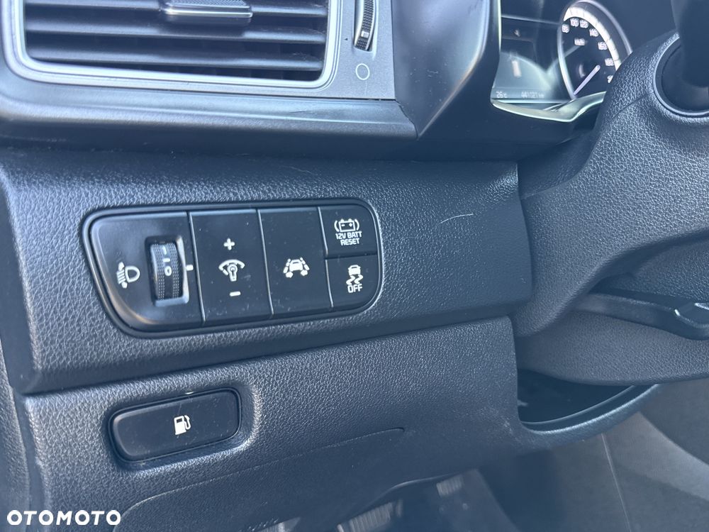 Kia Niro 1.6 GDI Hybrid L Business Line - 22