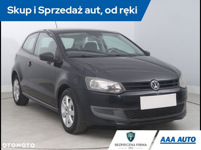 Volkswagen Polo - 2