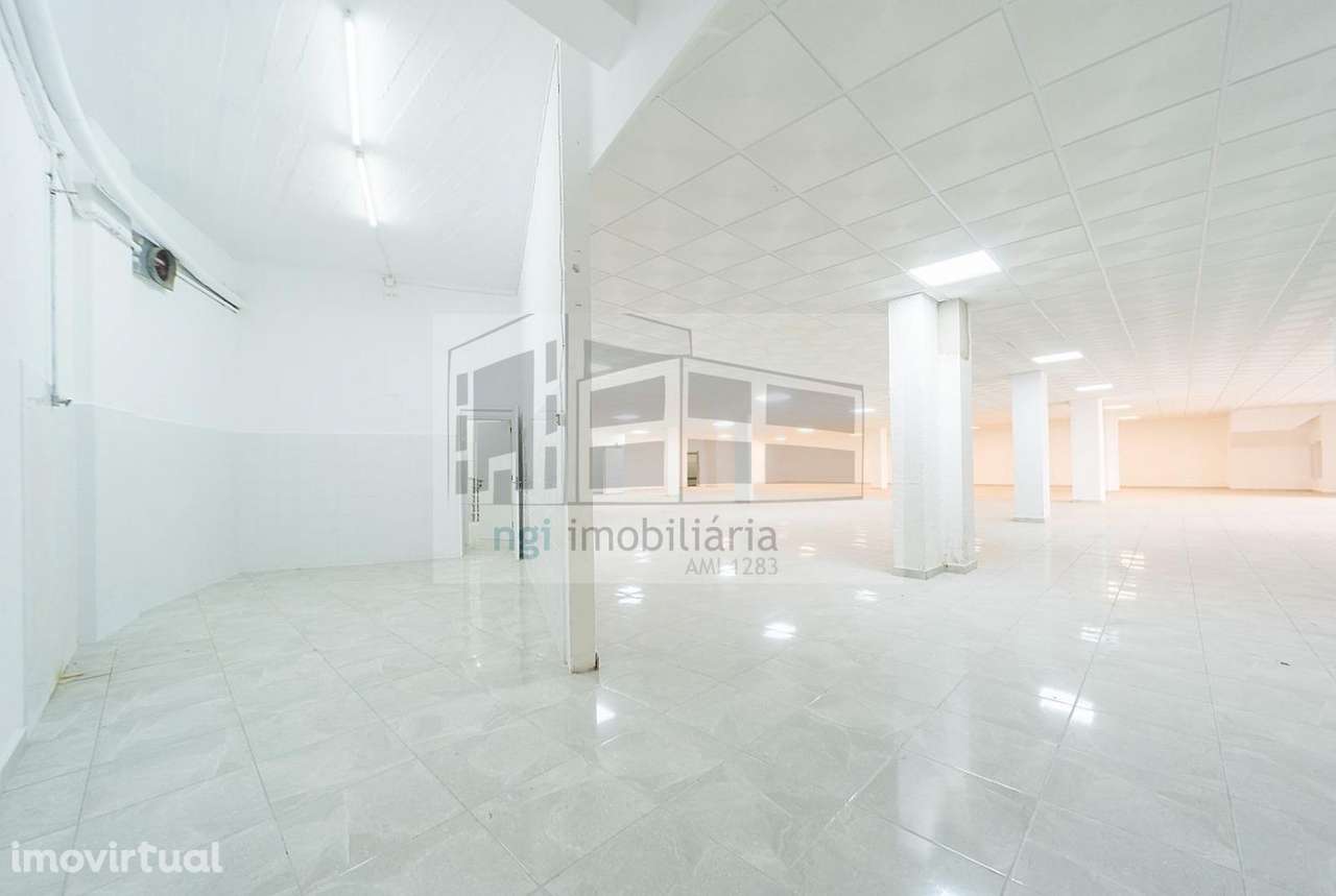LOJA centro de Alverca - INVESTIMENTO - Grande imagem: 2/14