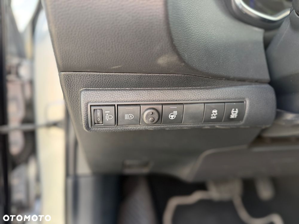 Toyota Corolla - 9