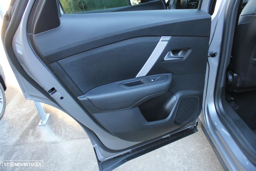 Citroën C4 X PureTech 130 Stop&Start EAT8 PLUS - 51