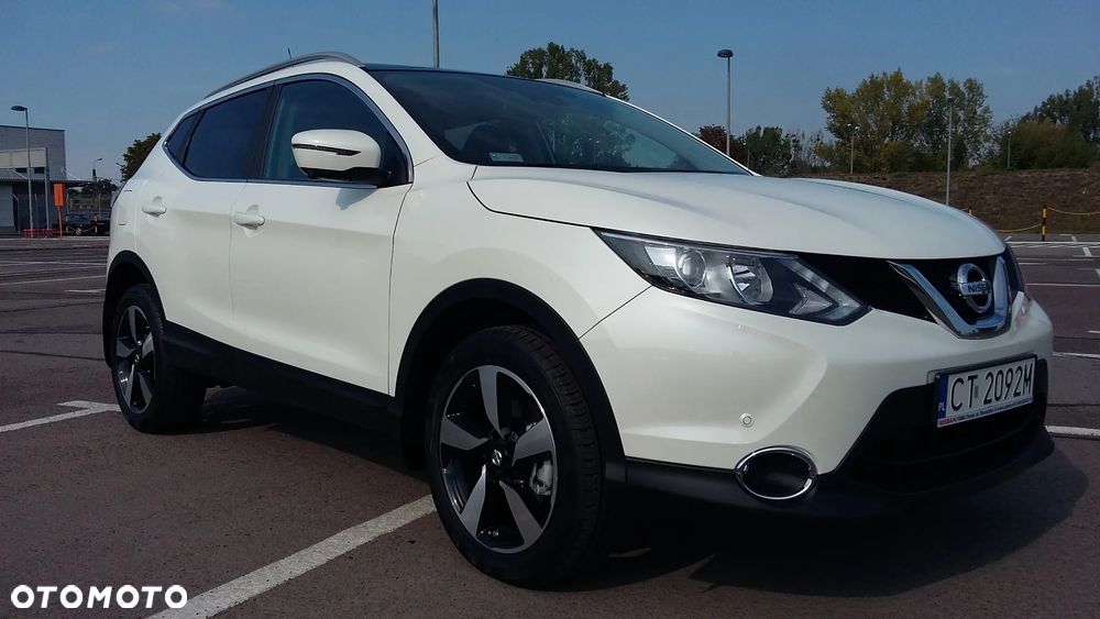 Nissan Qashqai 1.6 DIG-T Tekna - 4