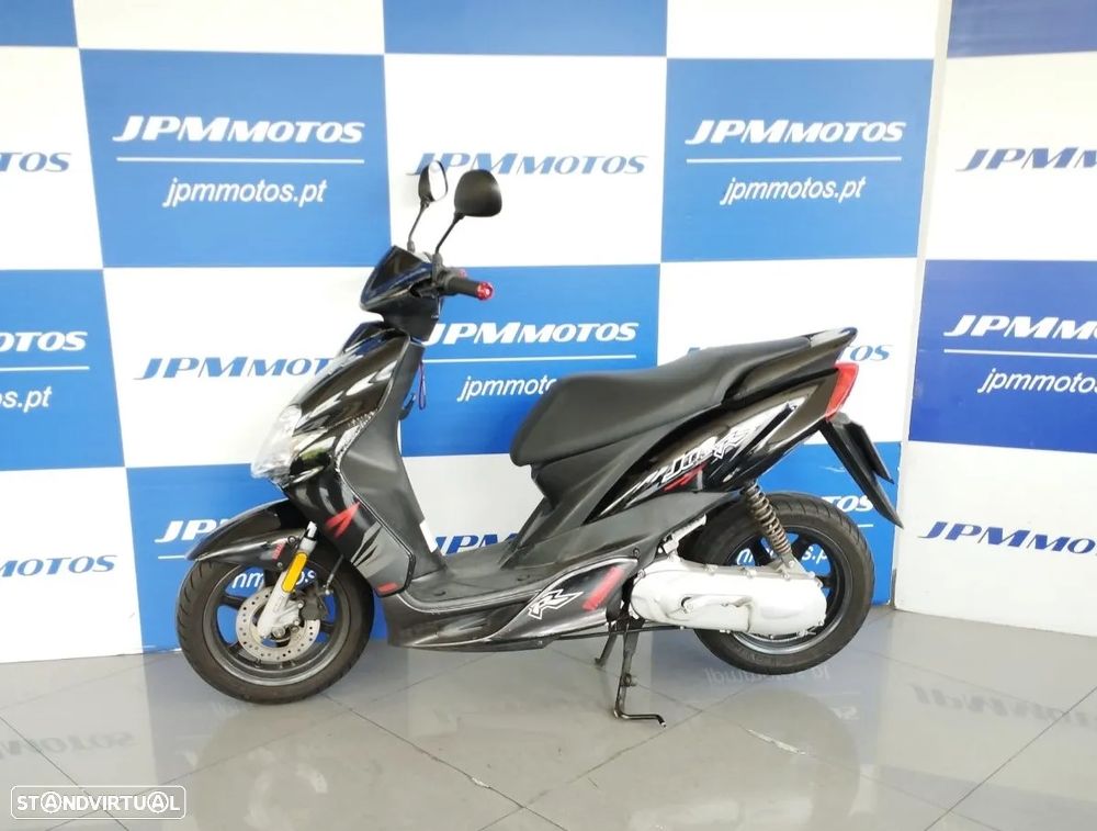 Yamaha Jog R 50 2T - 1