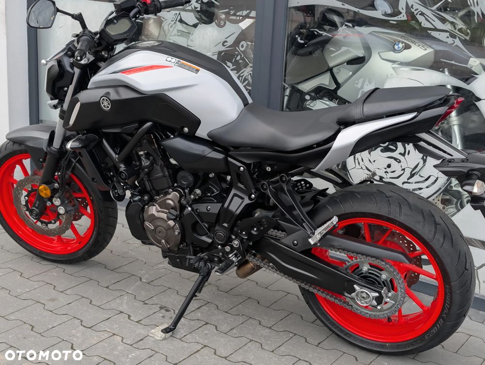 Yamaha MT - 20