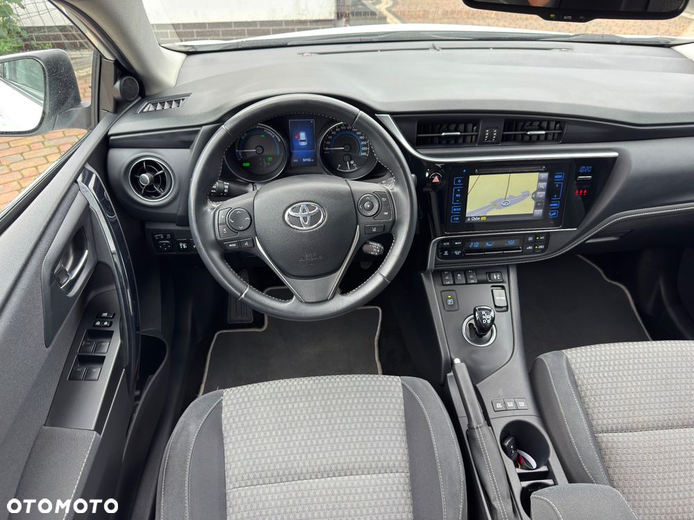 Toyota Auris - 21