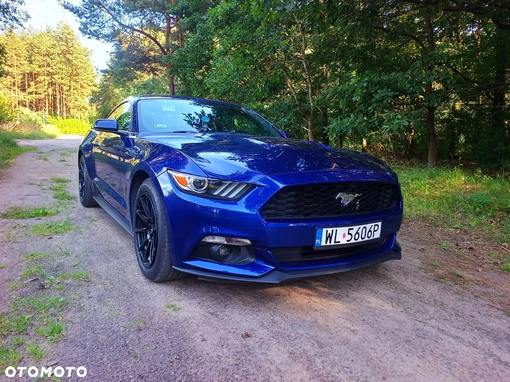 Ford Mustang 3.7 V6 - 1