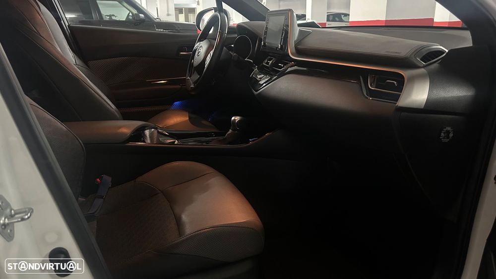 Toyota C-HR 2.0 Hybrid Exclusive+P.Luxury - 5