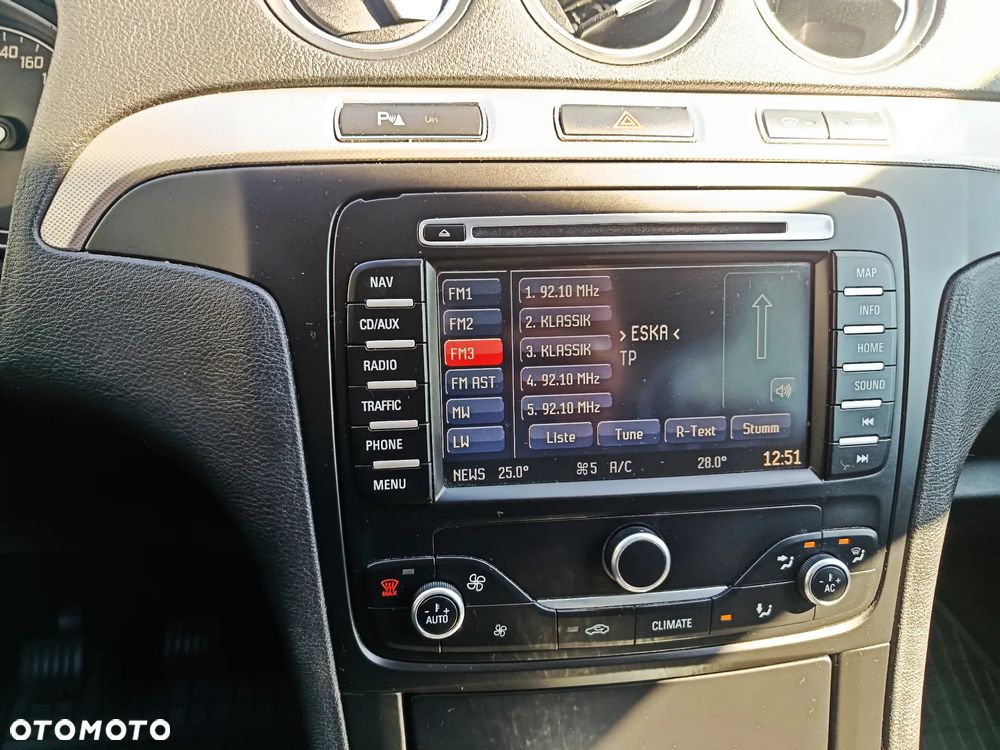 Ford S-Max 2.0 TDCi DPF Champions Edition - 34