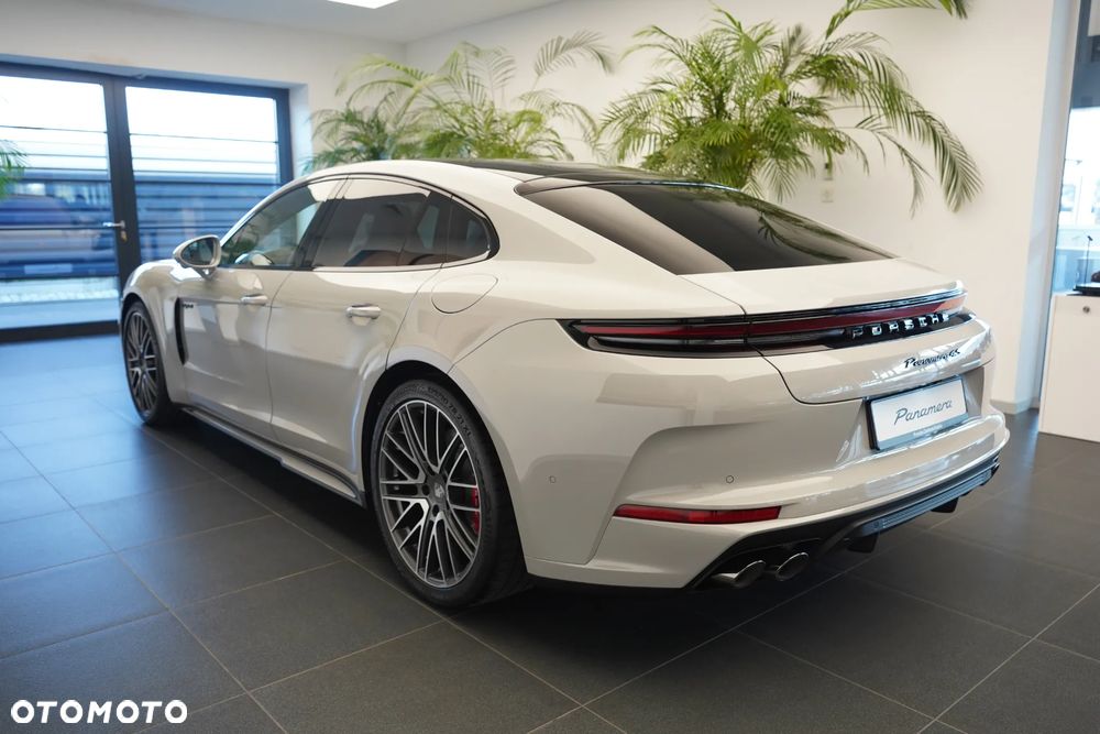 Porsche Panamera - 2