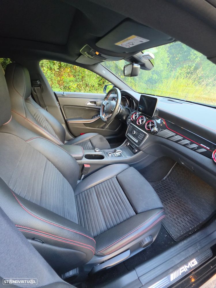 Mercedes-Benz CLA 45 AMG 4Matic 7G-DCT - 10