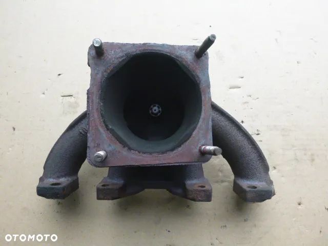 KOLEKTOR WYDECHOWY PEUGEOT CITROEN 9636982310 - 9