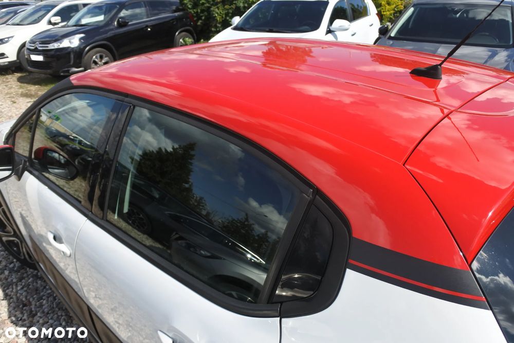 Citroën C3 1.2 PureTech Exclusive - 31