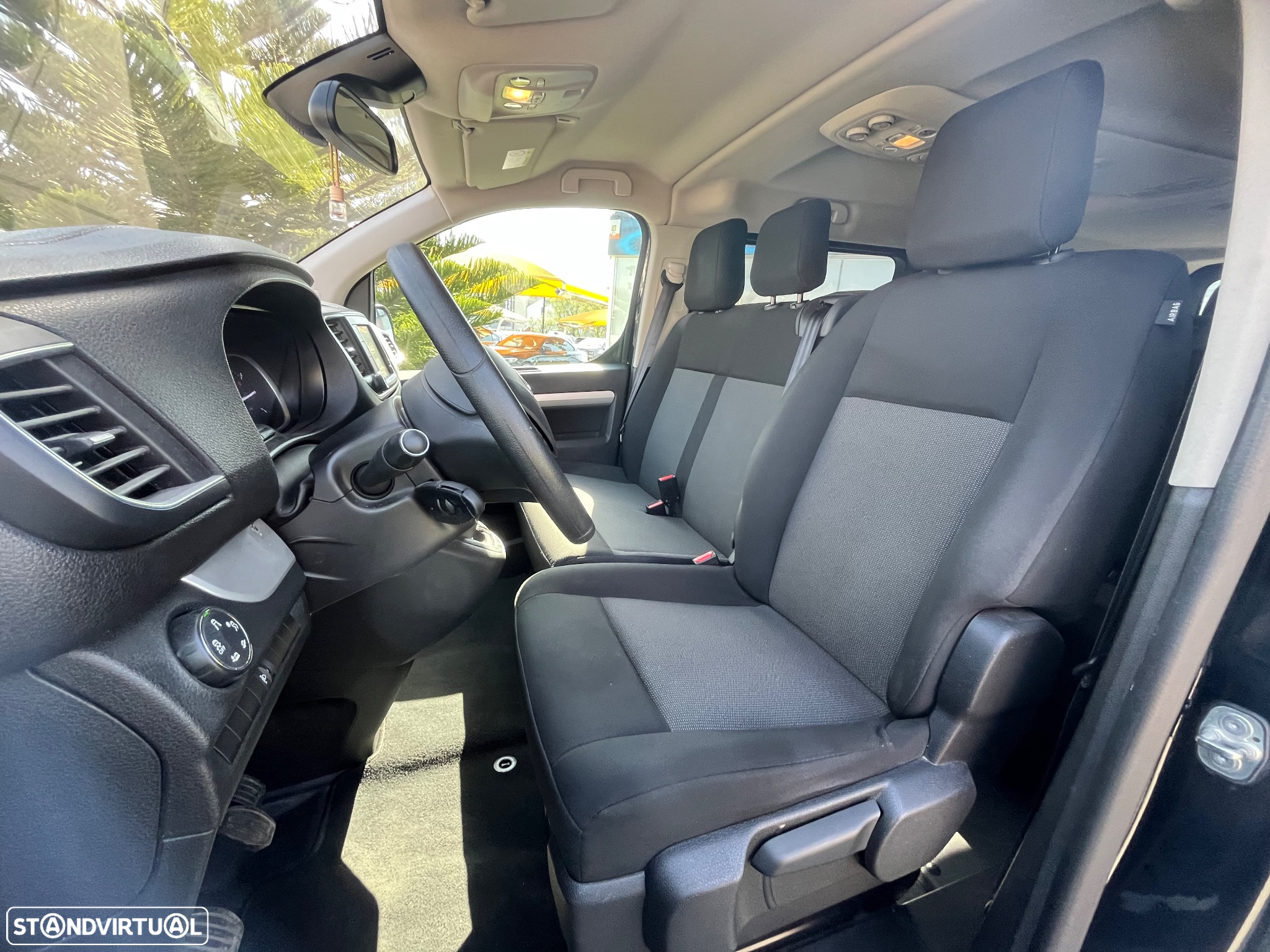 Toyota Proace Verso 1.5 D-4D L2 1.2T Comfort 9L PDL - 27