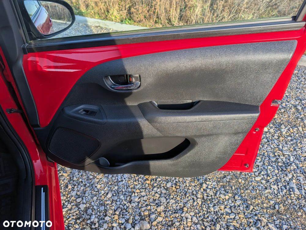 Toyota Aygo 1.0 VVT-i Color Edition - 37