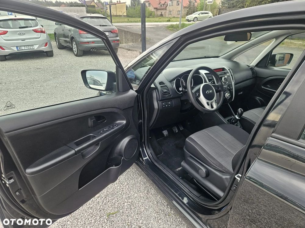 Kia Venga 1.4 CVVT Vision - 15