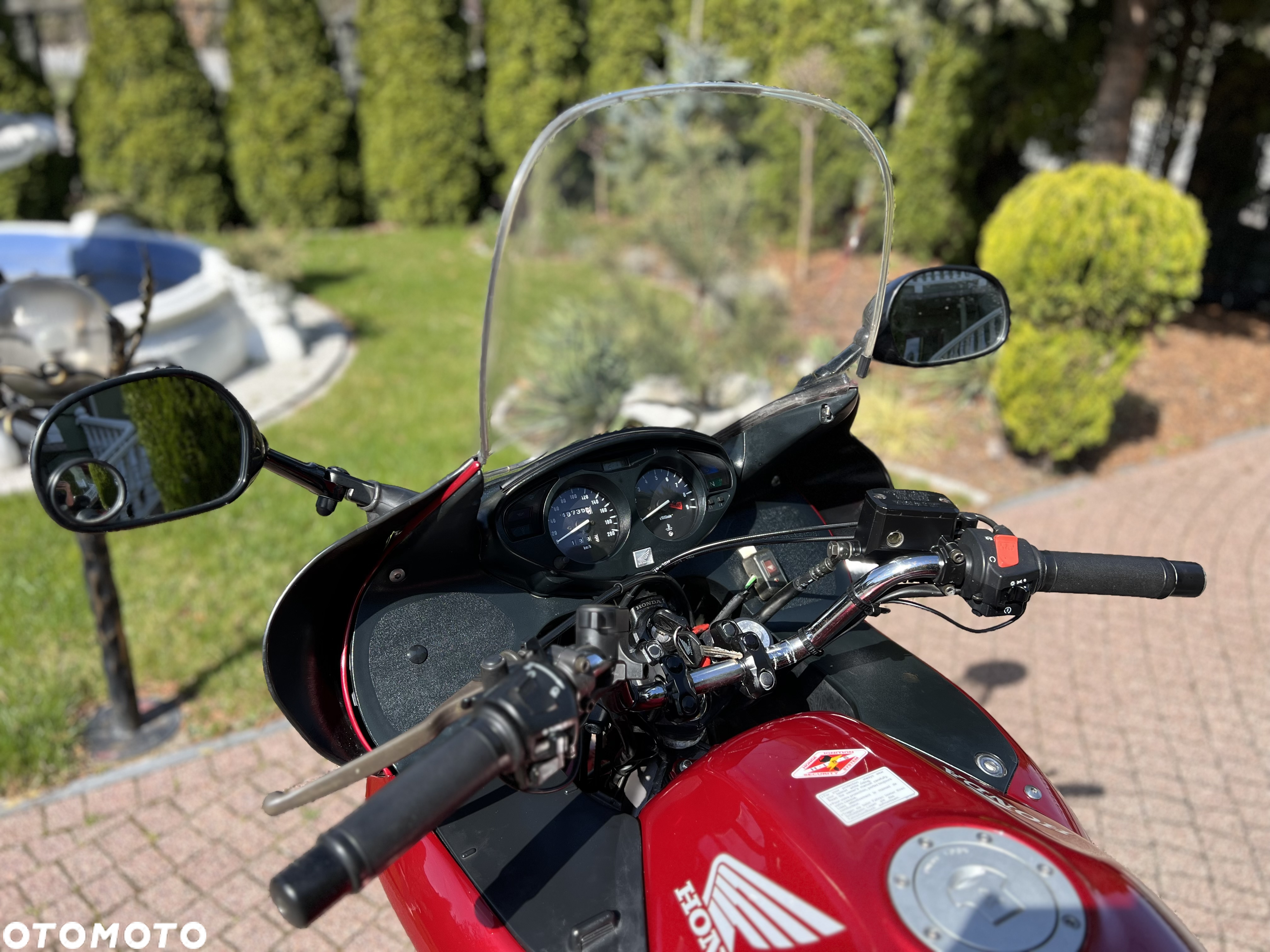 Honda NTV - 36