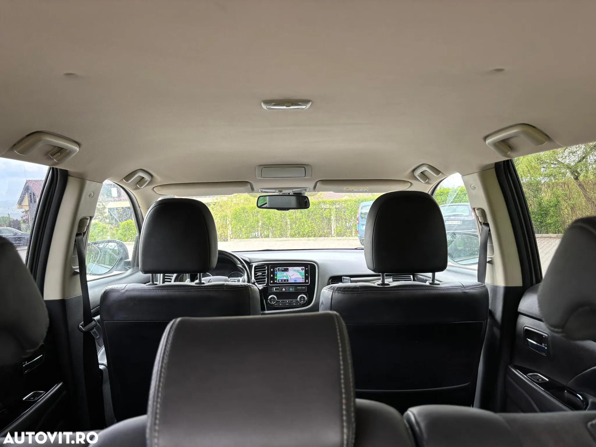 Mitsubishi Outlander - 18