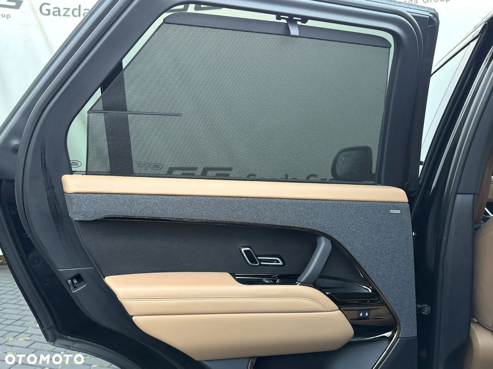 Land Rover Range Rover Sport D300 SE - 21