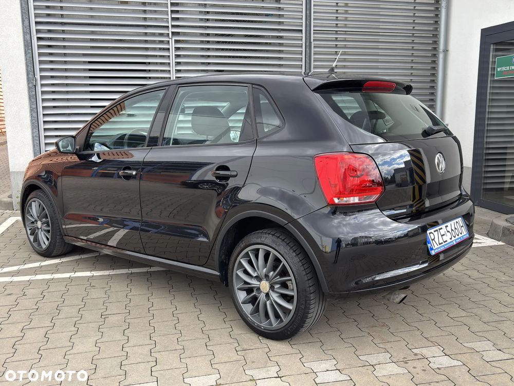 Volkswagen Polo - 13