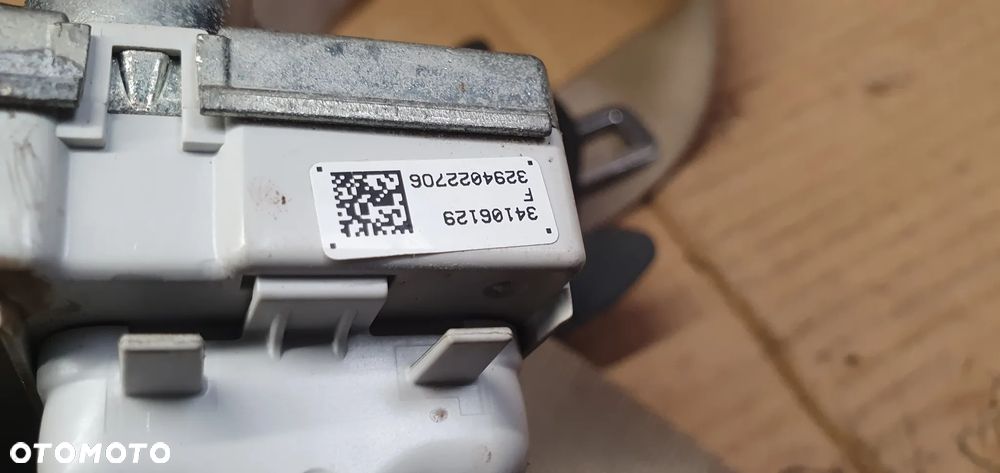 Pas bezpieczeństwa napinacz prawy przód przedni prawy Mercedes GL X166 W166 A1668601400 - 6