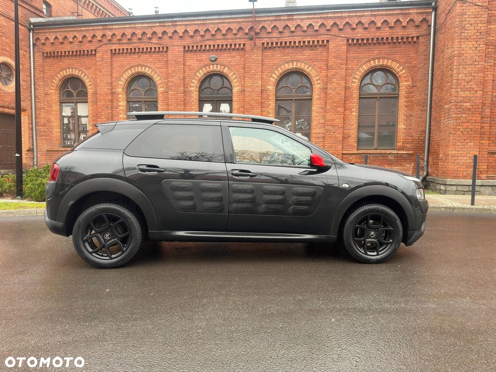 Citroën C4 Cactus 1.2 PureTech Shine S&S - 3