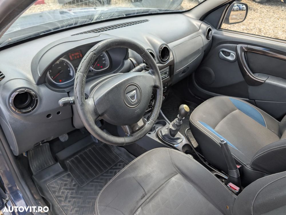 Dacia Duster 1.5 dCi 4x4 Ambiance - 11