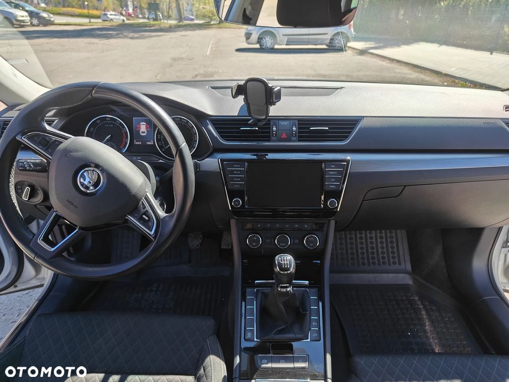 Skoda Superb 1.8 TSI Style - 21