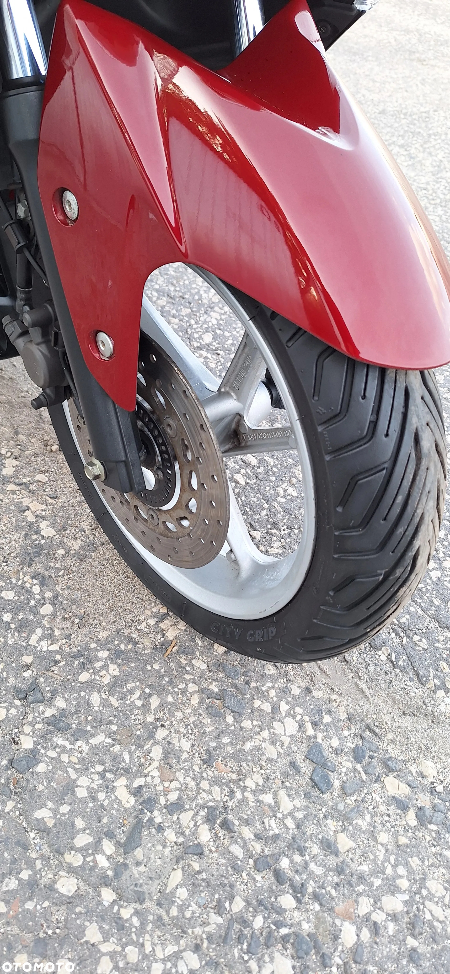 Yamaha NMAX - 16