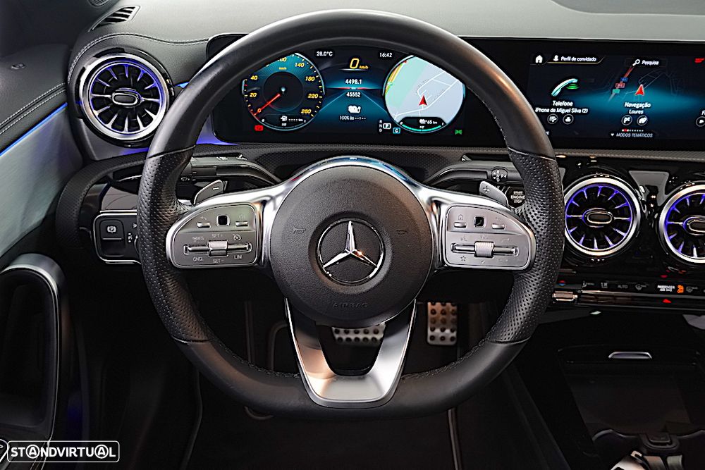 Mercedes-Benz CLA 250 e AMG Line - 25