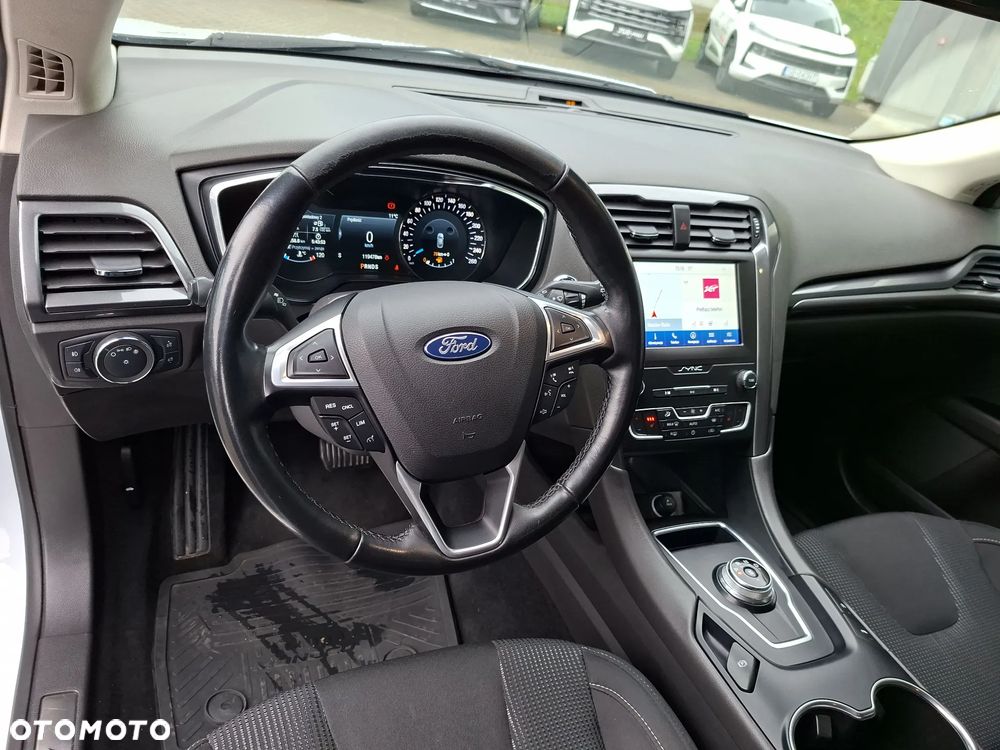 Ford Mondeo 2.0 EcoBlue Titanium - 21