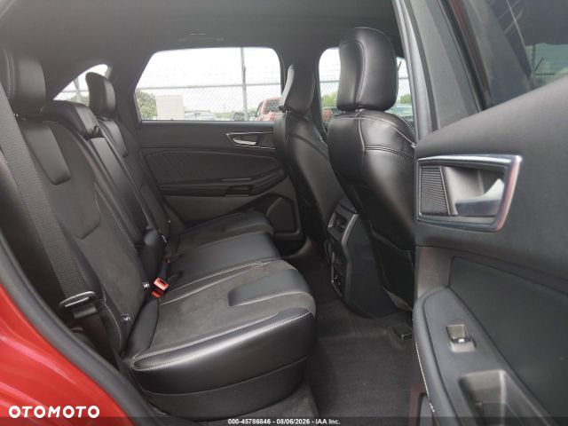 Ford Edge - 9