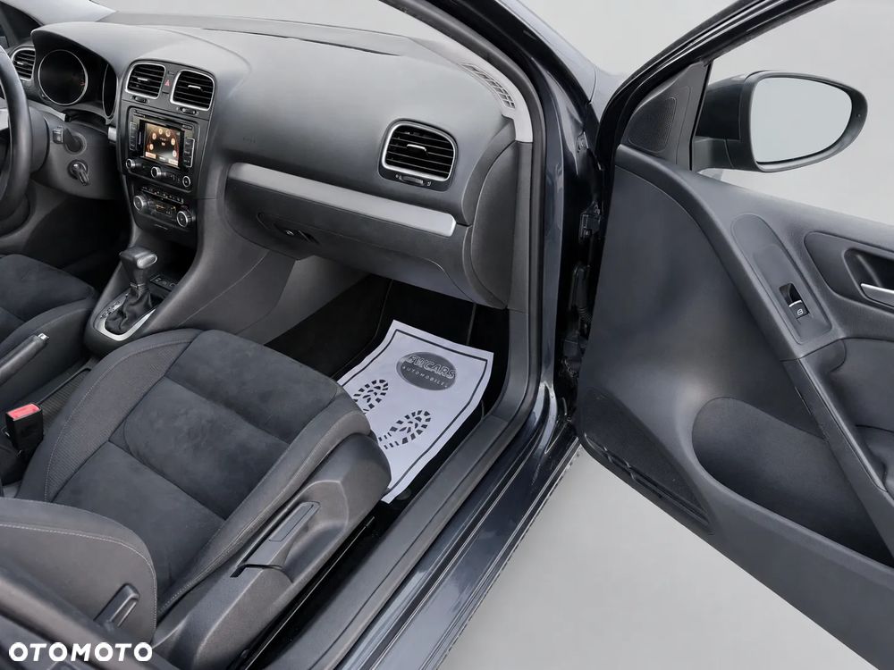 Volkswagen Golf 1.4 TSI DSG Highline - 14