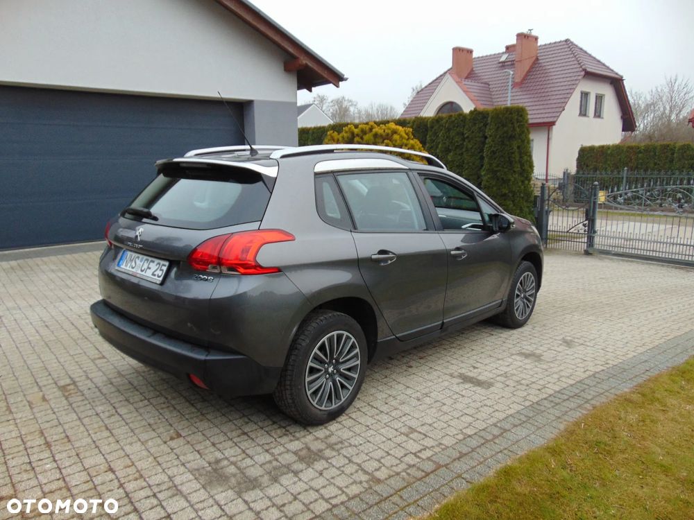 Peugeot 2008 PureTech 82 Allure - 3