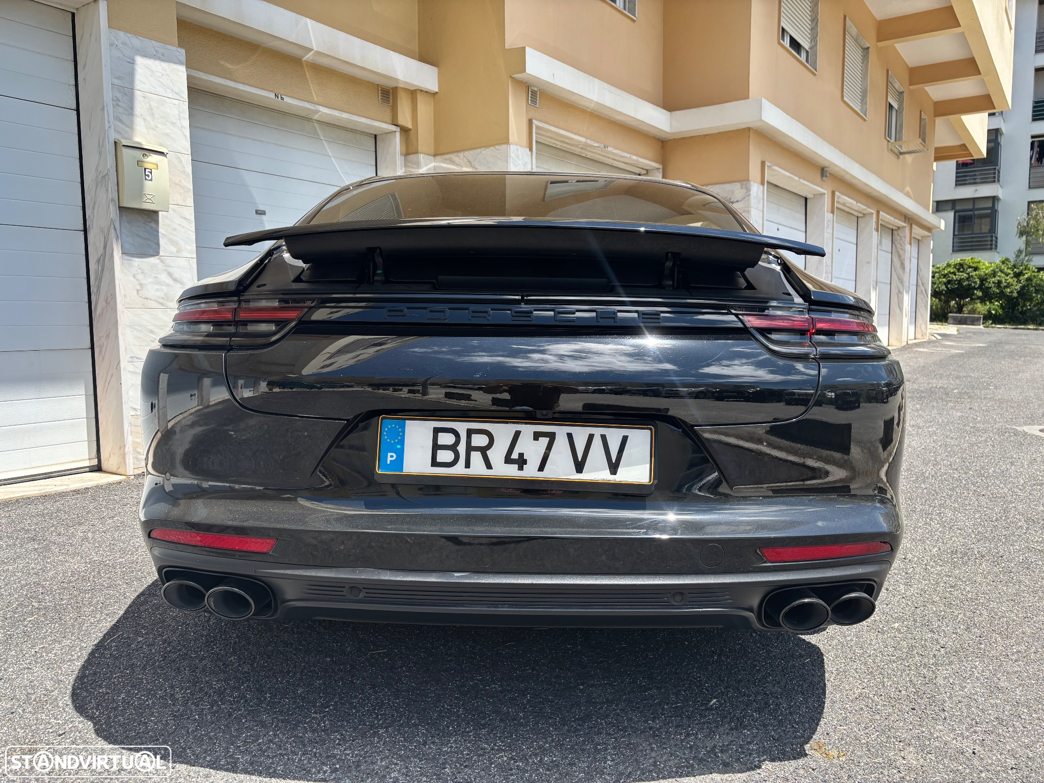 Porsche Panamera 4 E-Hybrid - 9