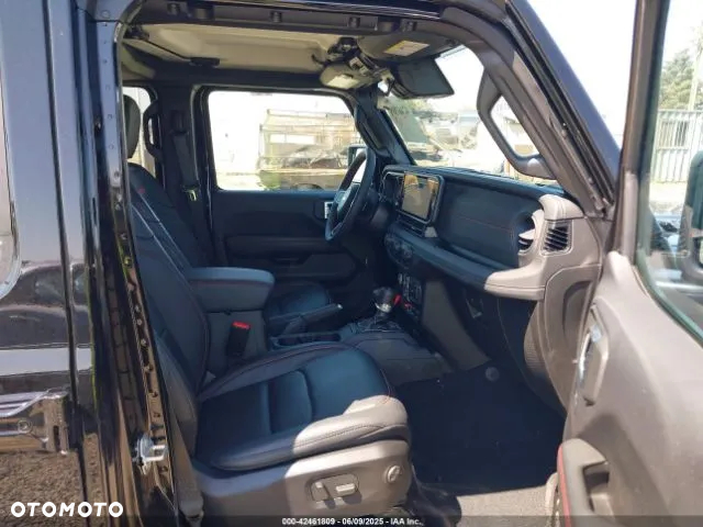 Jeep Wrangler - 6