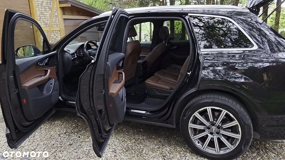 Audi Q7 3.0 TFSI Quattro Tiptronic - 17