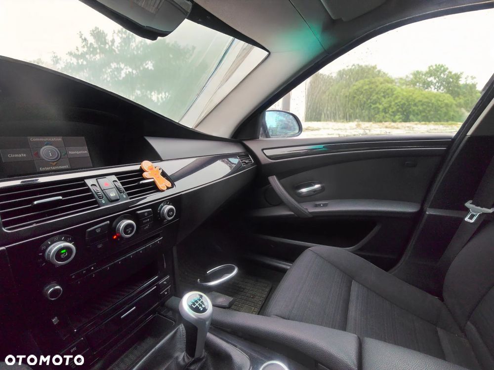 BMW Seria 5 - 1