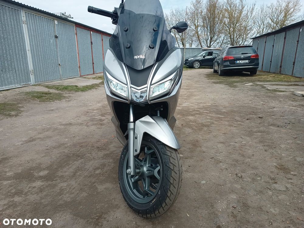 Aprilia SX - 10