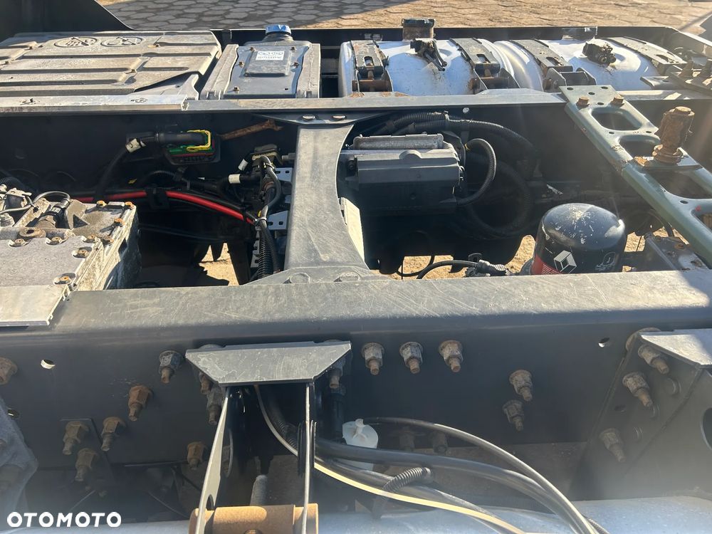 Renault T520 RETARDER / ALUFELGI ALCOA / KSENONY / FULL SPOJLERY / SILNIK 520 KM / PRODUKCJA 2015 ROK !! - 15