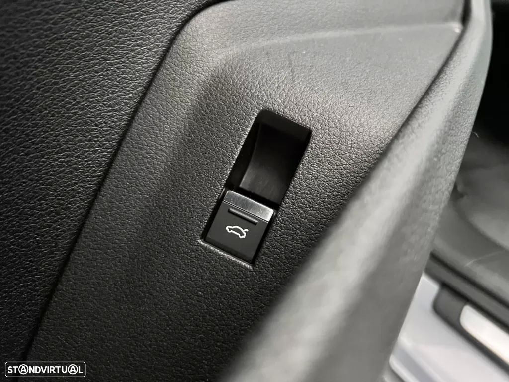 Audi e-tron 55 quattro Advanced - 37