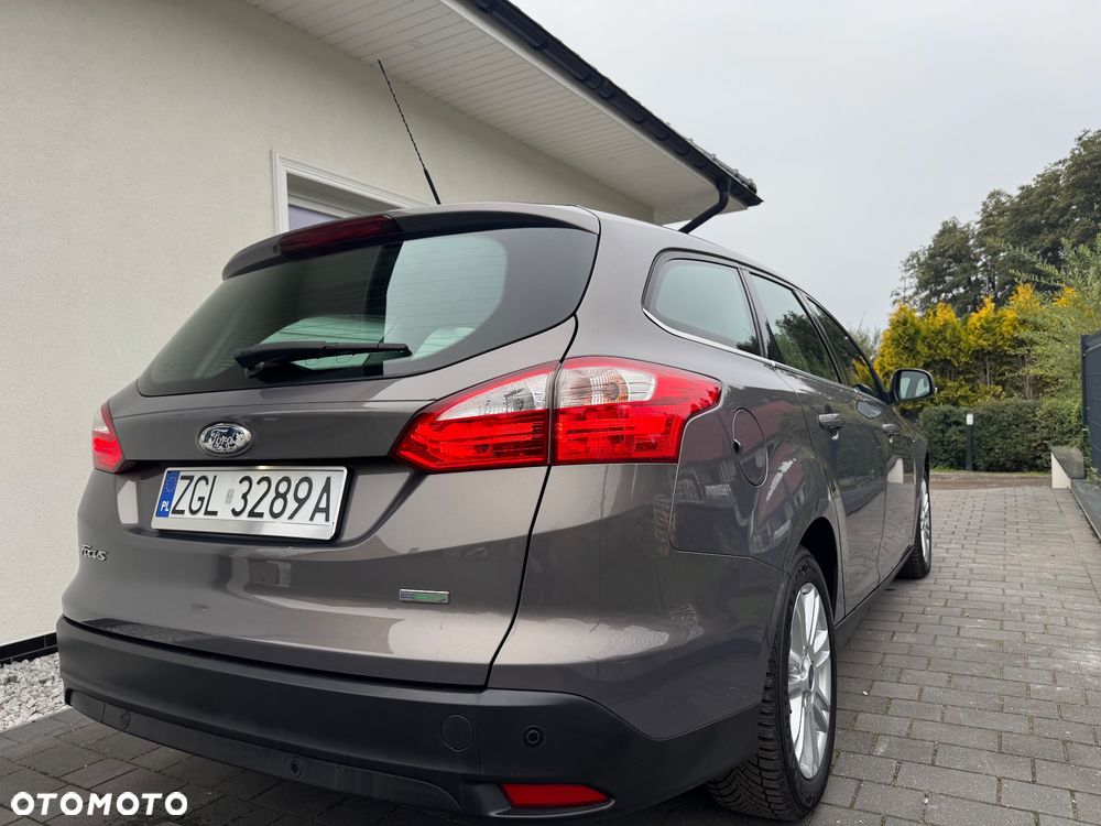 Ford Focus 1.0 EcoBoost STart-Stopp-System TITANIUM - 5