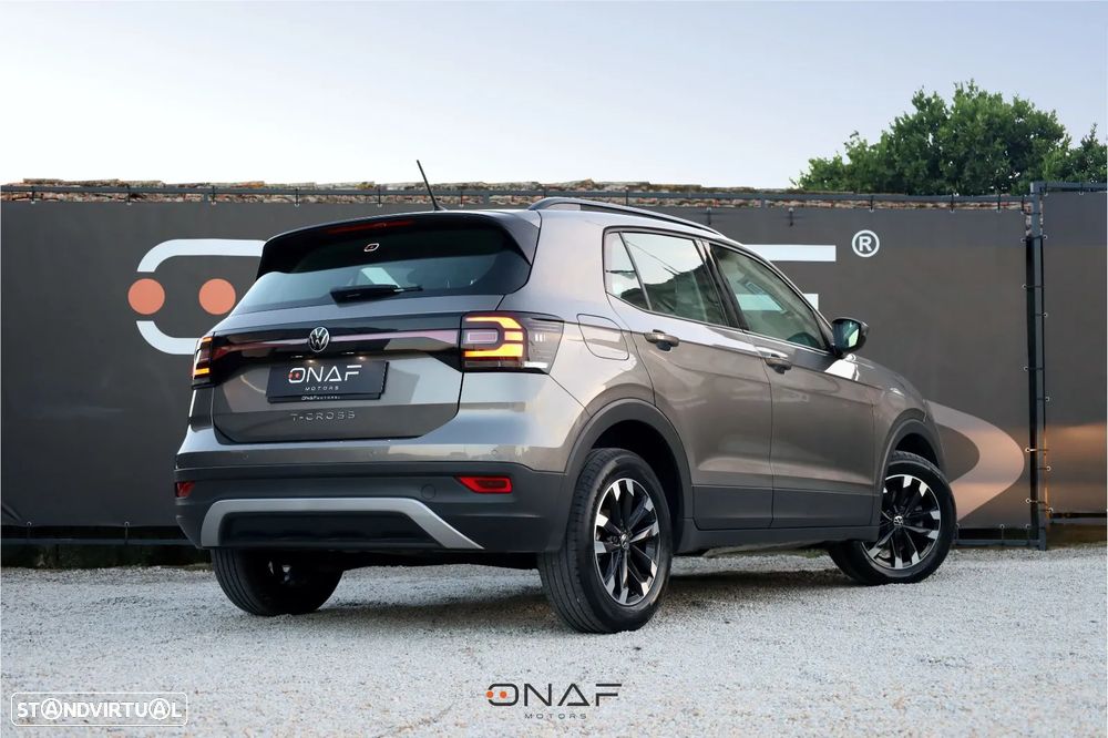 VW T-Cross - 11