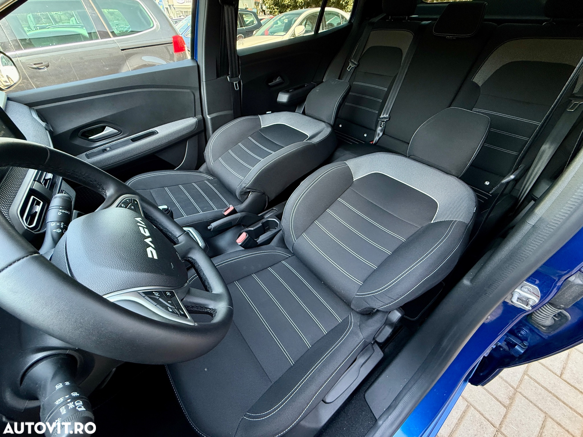 Dacia Logan TCe 90 MT6 Prestige - 24