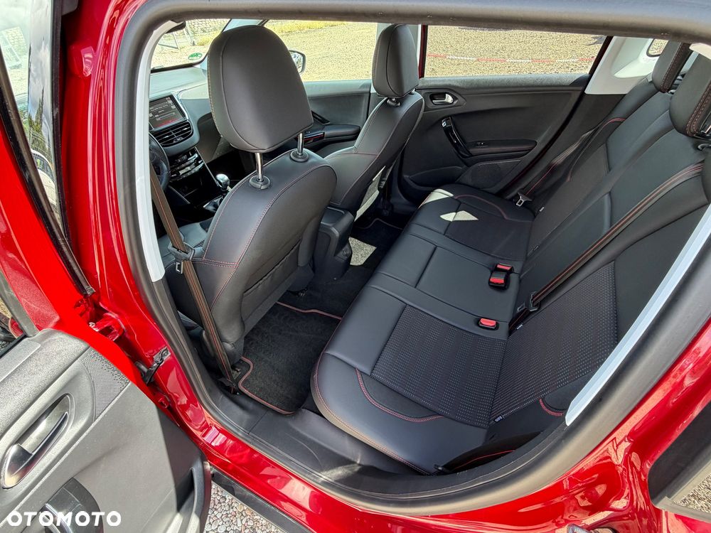 Peugeot 2008 PureTech 130 Stop&Start GT-Line Edition - 15