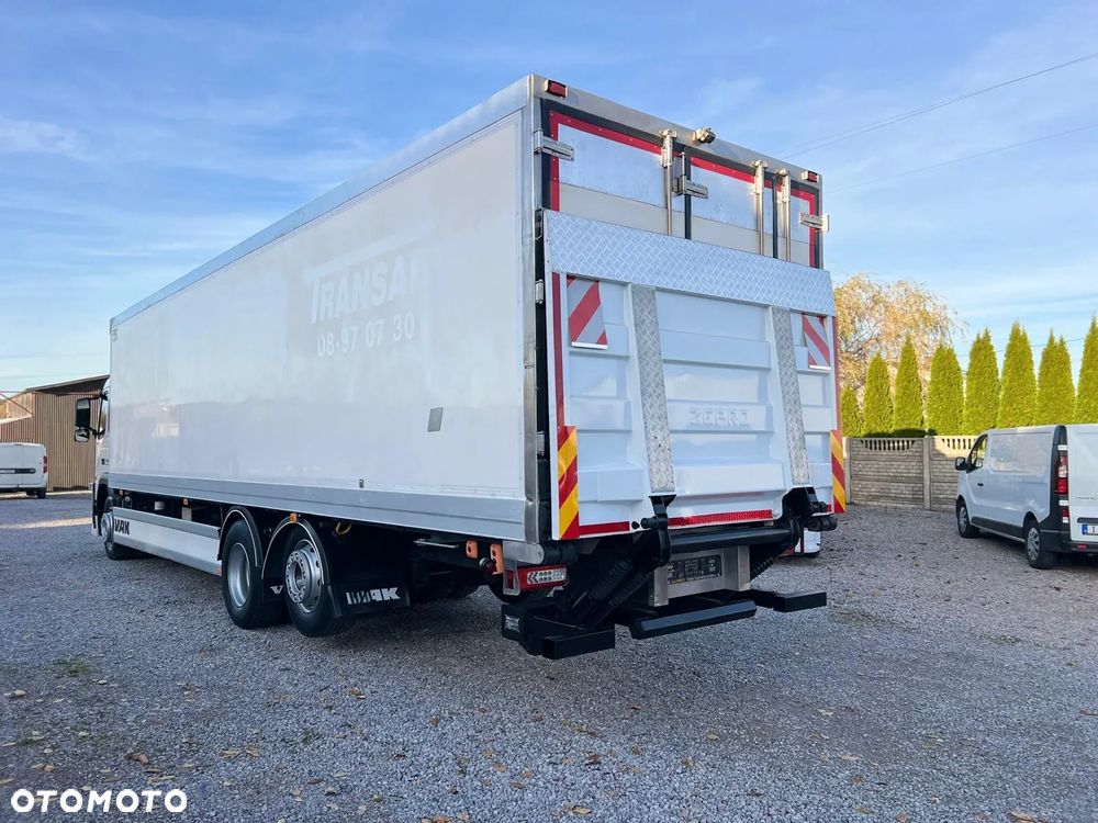 Volvo FM 370 / 6x2 / Chłodnia / Winda / - 12