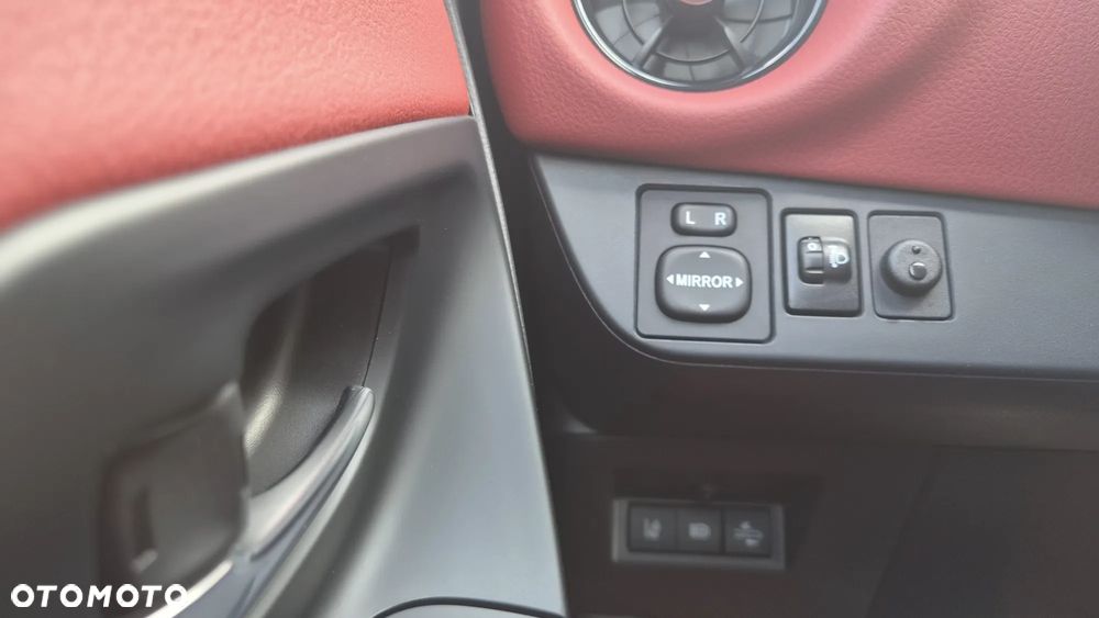 Toyota Yaris 1.5 Selection - 14