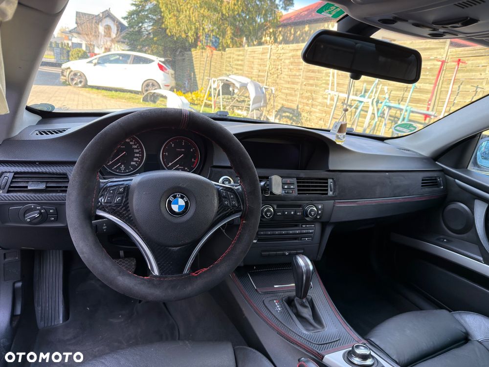 BMW Seria 3 330xd - 8