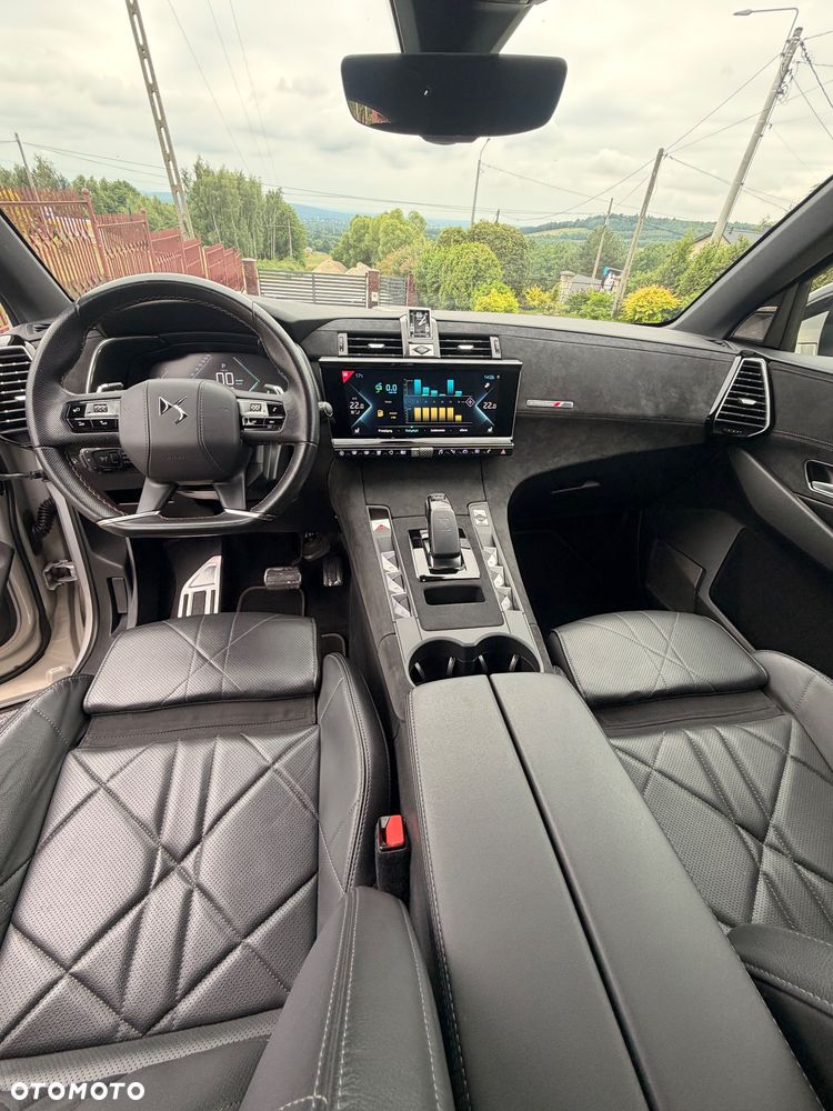 DS Automobiles DS 7 Crossback 1.6 E-Tense Performance Line + - 31